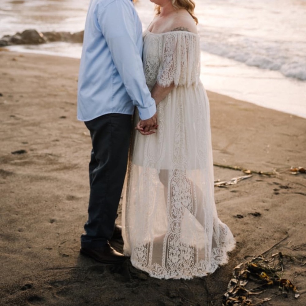 Elegant Lace Off-Shoulder wedding dress Dress